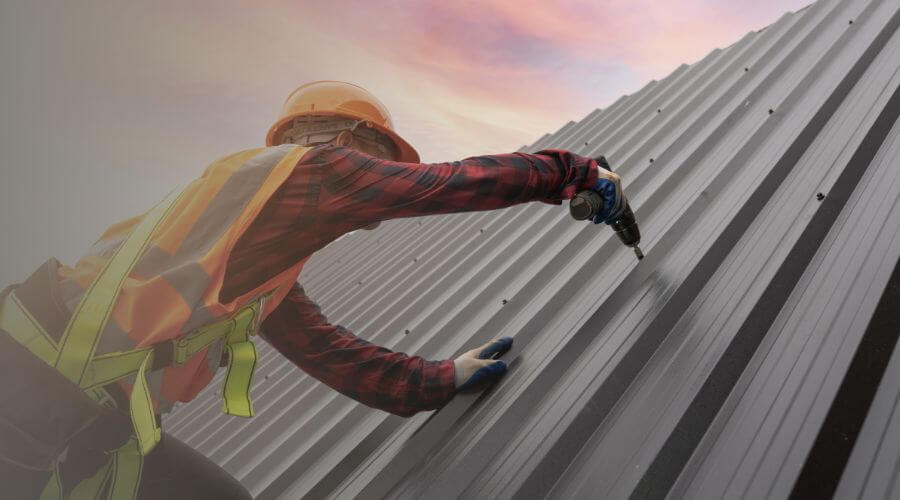 Expert Emergency Roof Repairs services in Leesburg, OH